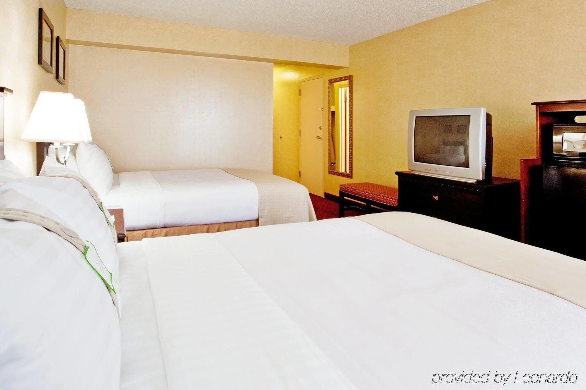 Holiday Inn Roanoke Airport - Conference Ctr By Ihg Buitenkant foto